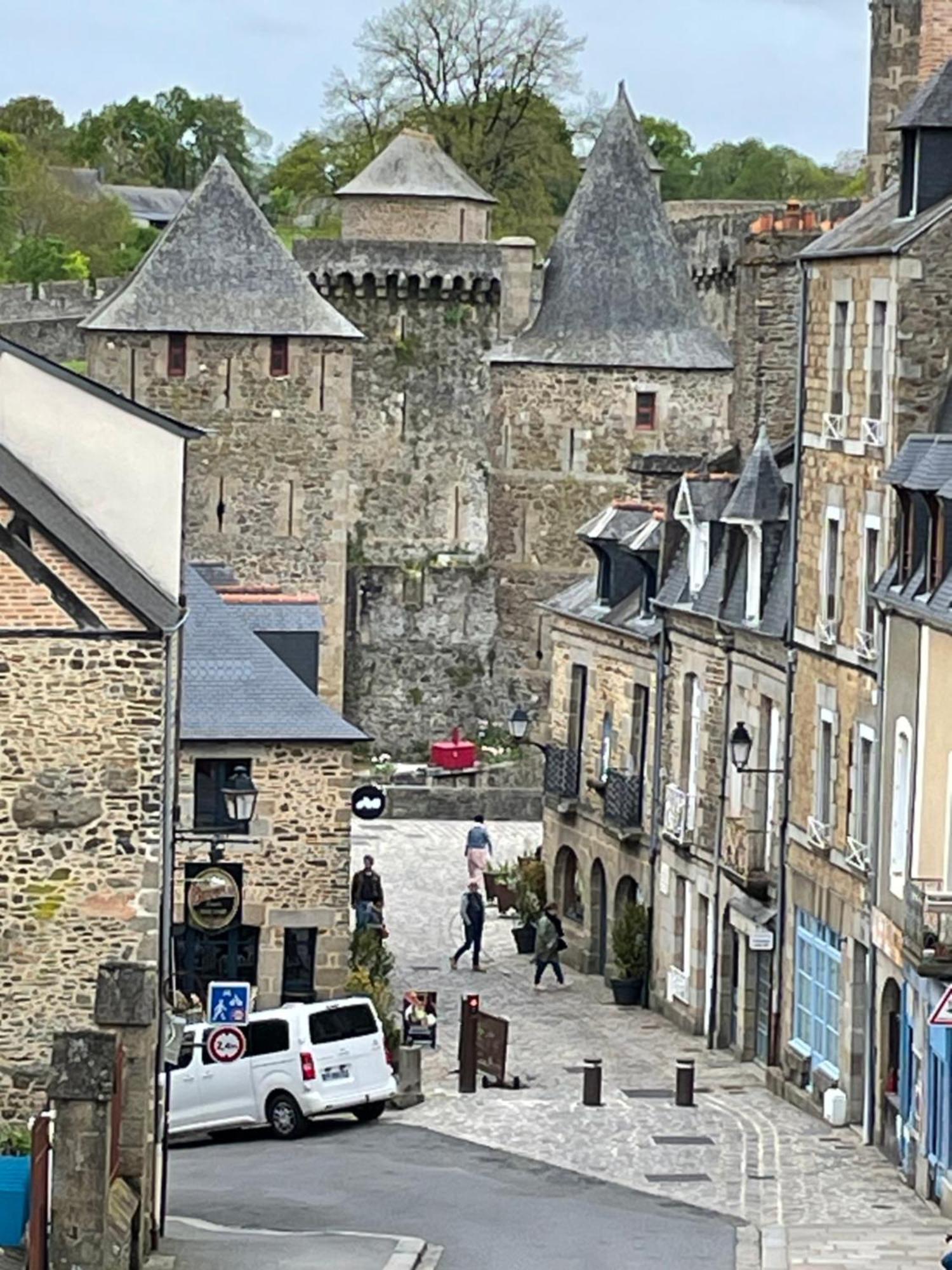 Le Relais Medieval Fougères المظهر الخارجي الصورة