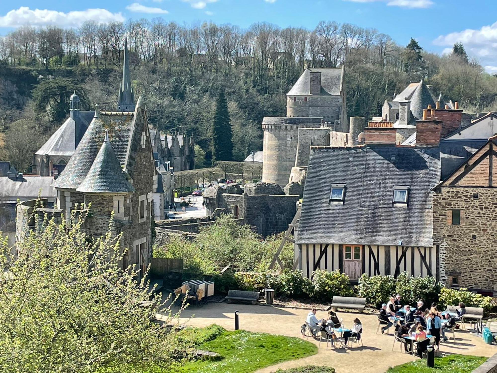 Le Relais Medieval Fougères المظهر الخارجي الصورة